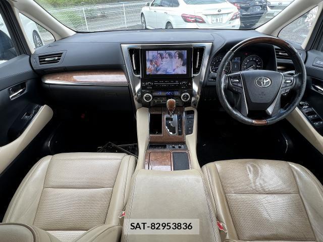 Toyota ALPHARD 2016-03 8815899-3