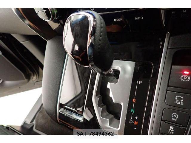 Toyota ALPHARD 2021-07 8816058-17