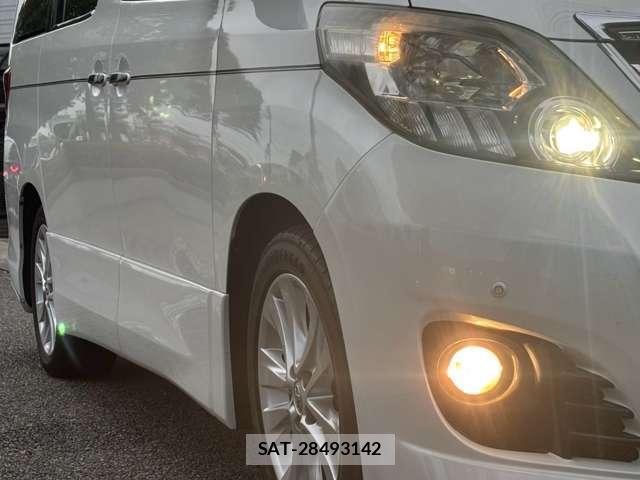 Toyota ALPHARD 2009-11 8816094-9