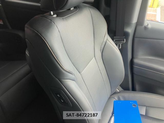 Toyota ALPHARD 2024-08 8816383-19