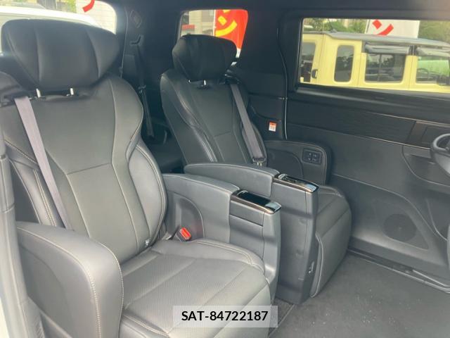 Toyota ALPHARD 2024-08 8816383-8