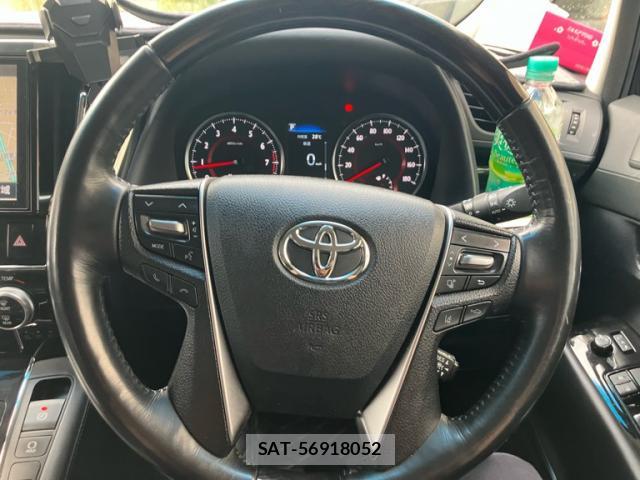 Toyota ALPHARD 2018-06 8816408-7