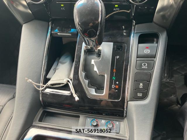 Toyota ALPHARD 2018-06 8816408-9
