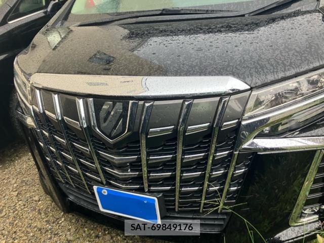 Toyota ALPHARD 2018-09 8816409-0