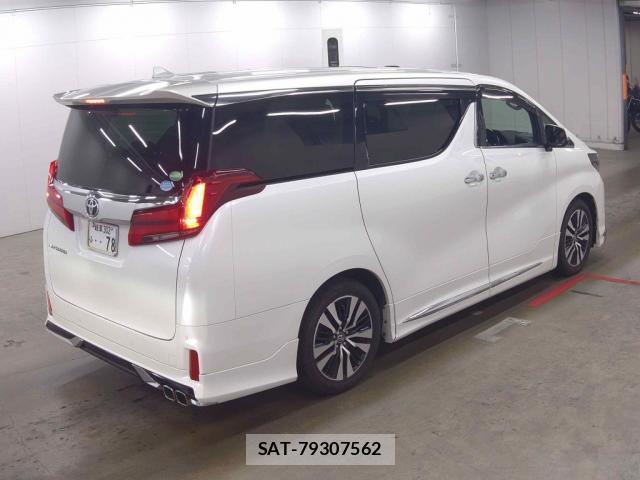 Toyota ALPHARD 2018-09 8816815-1