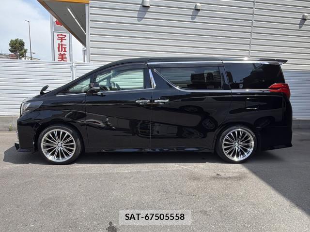Toyota ALPHARD 2016-10 8817031-12
