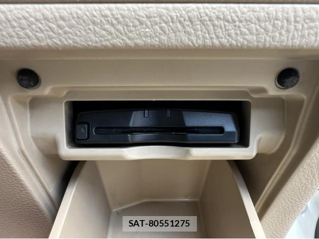 Toyota ALPHARD 2009-07 8817112-11