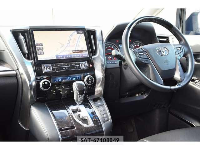 Toyota ALPHARD 2019-12 8817200-19