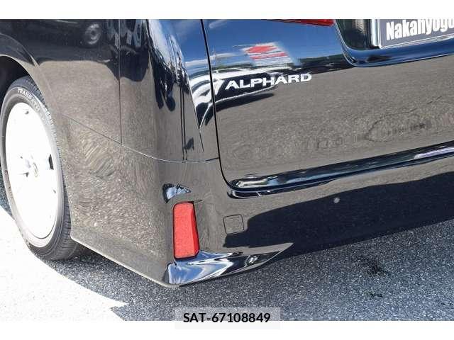 Toyota ALPHARD 2019-12 8817200-9