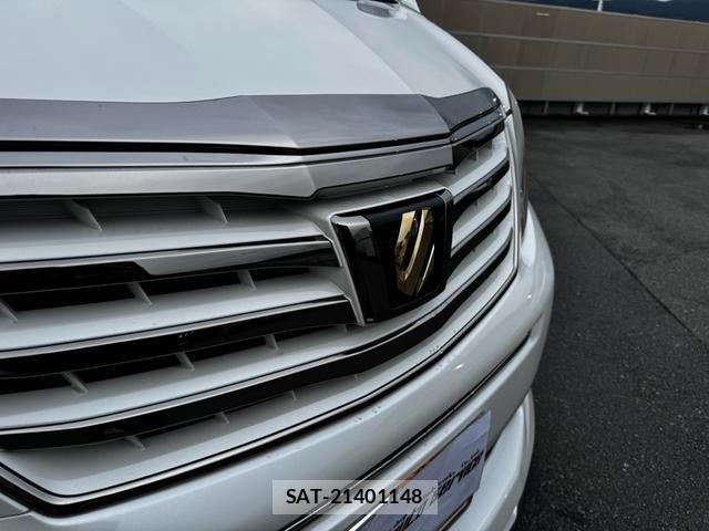 Toyota ALPHARD 2014-03 8817421-14