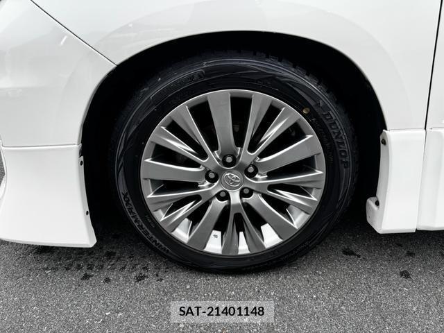 Toyota ALPHARD 2014-03 8817421-3