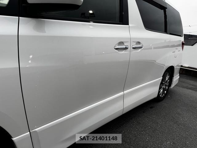 Toyota ALPHARD 2014-03 8817421-4