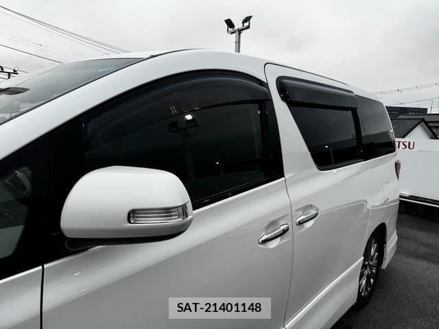Toyota ALPHARD 2014-03 8817421-5