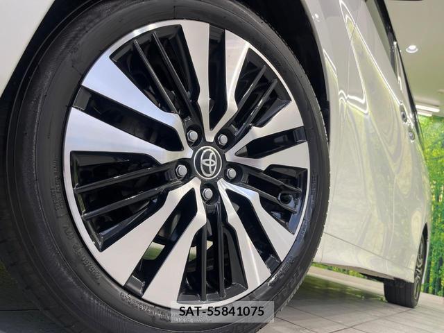 Toyota ALPHARD 2023-03 8817482-13