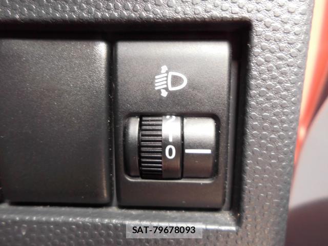 Suzuki LAPIN 2012-09 8814655-10
