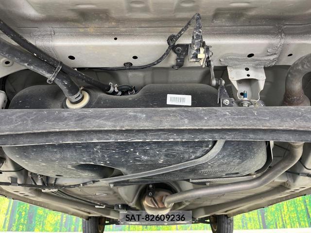Suzuki LAPIN 2015-09 8817493-18