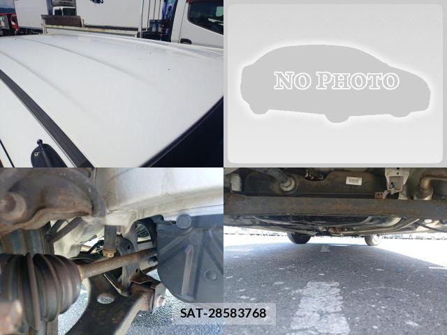Suzuki ALTO 2017-08 8812193-6