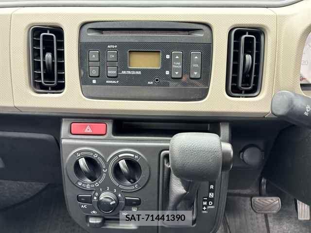 Suzuki ALTO 2021-06 8813025-3