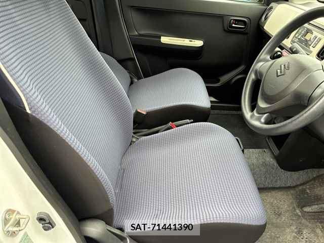 Suzuki ALTO 2021-06 8813025-4
