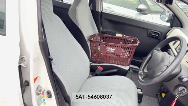 Suzuki ALTO 2015-11 8813733-19