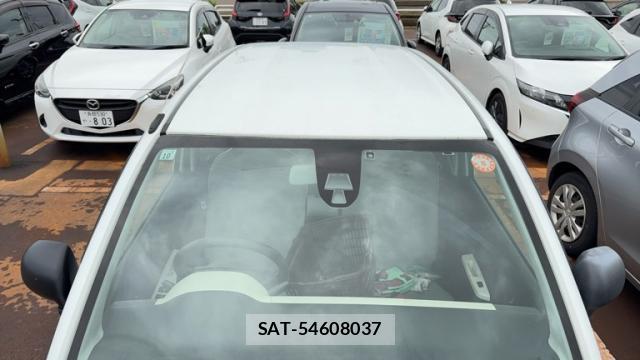 Suzuki ALTO 2015-11 8813733-5