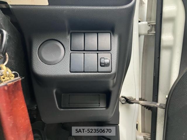 Suzuki ALTO 2015-01 8813755-14