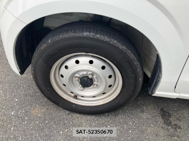 Suzuki ALTO 2015-01 8813755-5