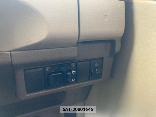 Suzuki ALTO 2007-02 8814095-14