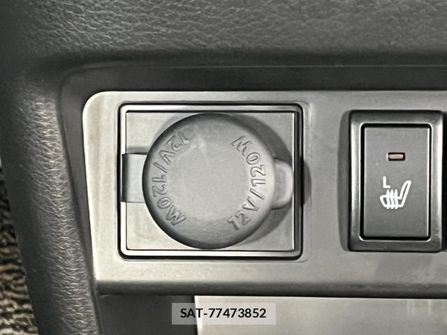 Suzuki ALTO 2025-12 8814266-17