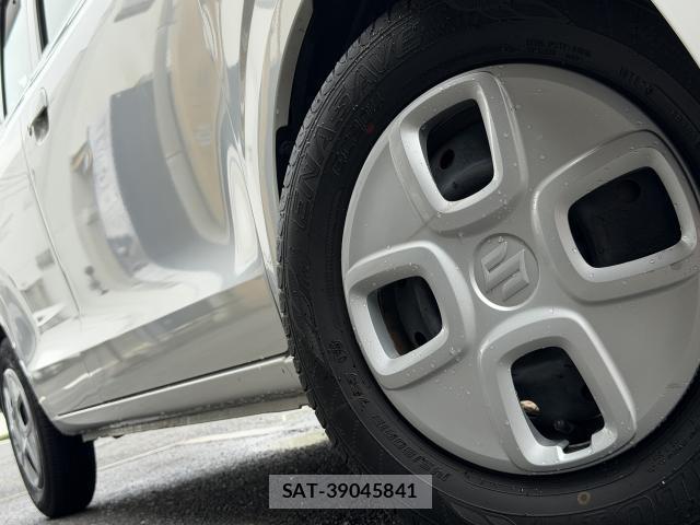 Suzuki ALTO 2019-08 8815842-5