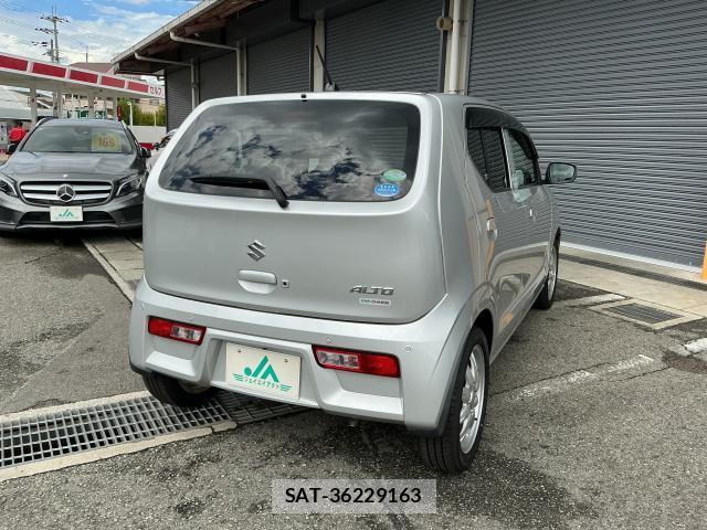 Suzuki ALTO 2019-12 8817091-13