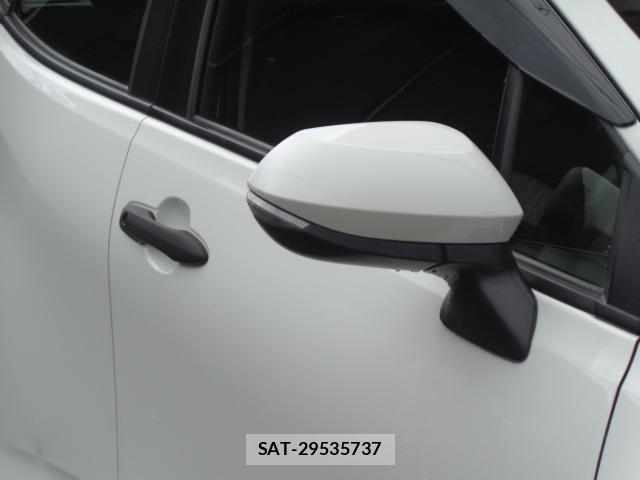 Toyota AQUA 2024-01 8812089-10