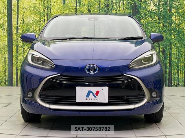 Toyota AQUA 2022-04 8812125-13