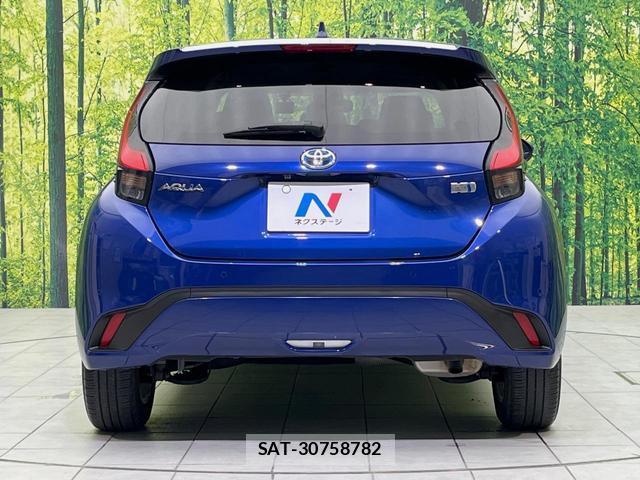 Toyota AQUA 2022-04 8812125-14