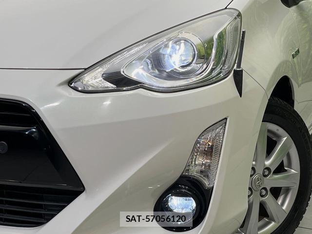 Toyota AQUA 2017-01 8812126-11