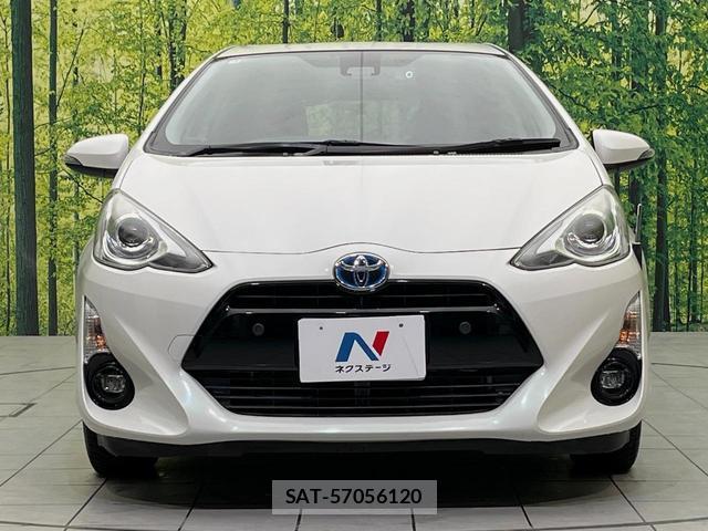 Toyota AQUA 2017-01 8812126-13