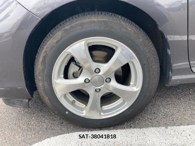 Toyota AQUA 2013-04 8812406-4