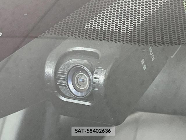 Toyota AQUA 2019-09 8812686-6