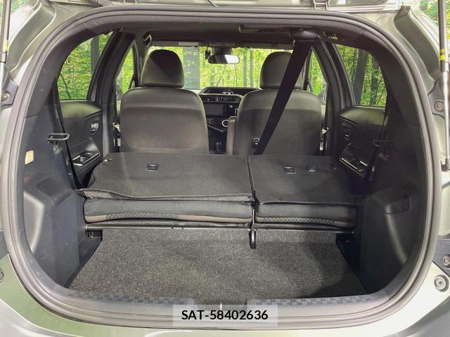 Toyota AQUA 2019-09 8812686-9