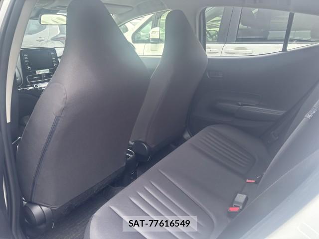 Toyota AQUA 2022-09 8812695-3