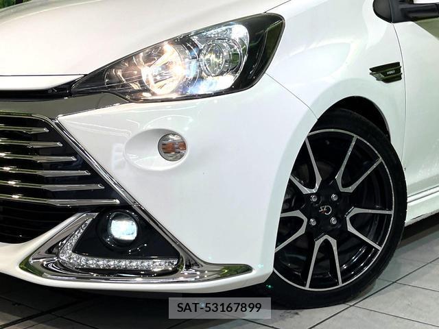 Toyota AQUA 2015-03 8812873-11