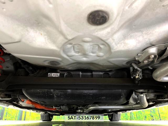 Toyota AQUA 2015-03 8812873-18