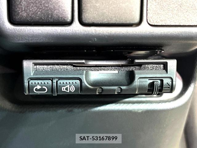 Toyota AQUA 2015-03 8812873-5