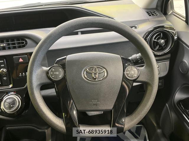 Toyota AQUA 2016-09 8813091-10