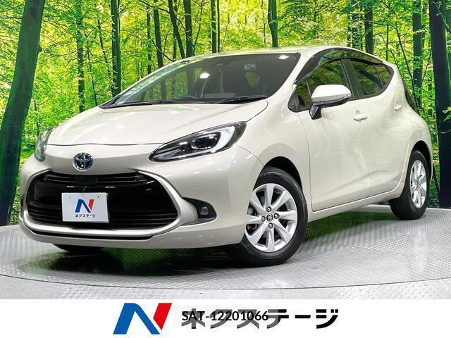 Toyota AQUA 2022-03 8813182-0