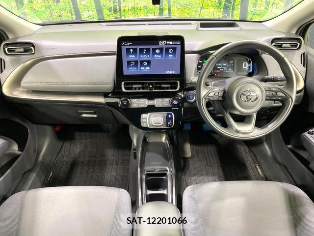 Toyota AQUA 2022-03 8813182-1