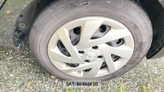 Toyota AQUA 2015-09 8813489-5