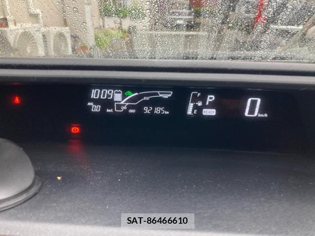 Toyota AQUA 2015-09 8813489-8