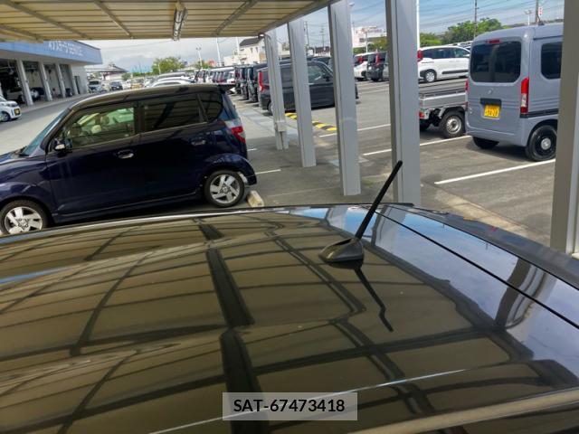 Toyota AQUA 2012-02 8813493-4