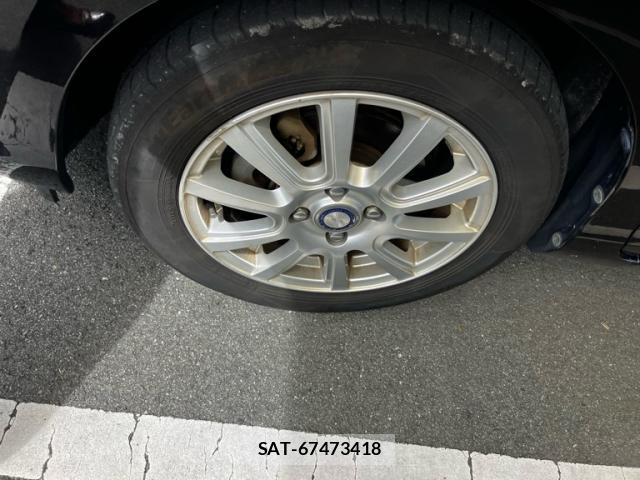 Toyota AQUA 2012-02 8813493-5